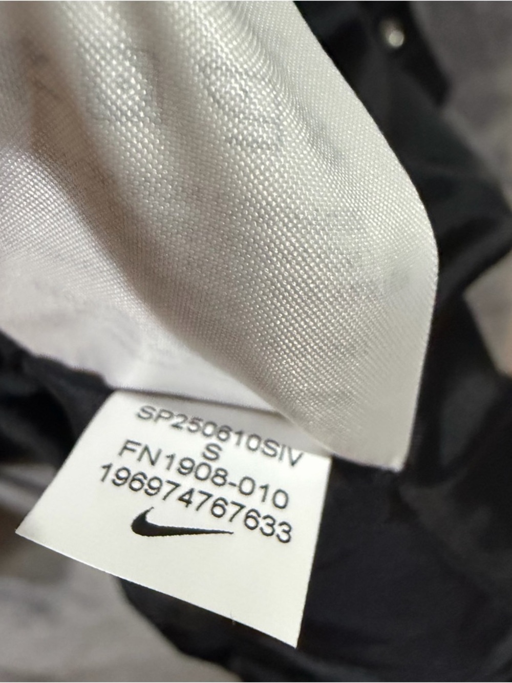 Nike Air Black Oversized Woven Bomber Jacket [FN1908-010] Women's Sz Small $135 - Picture 8 of 11